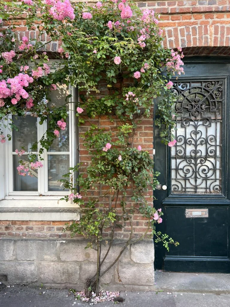 porte fleurie